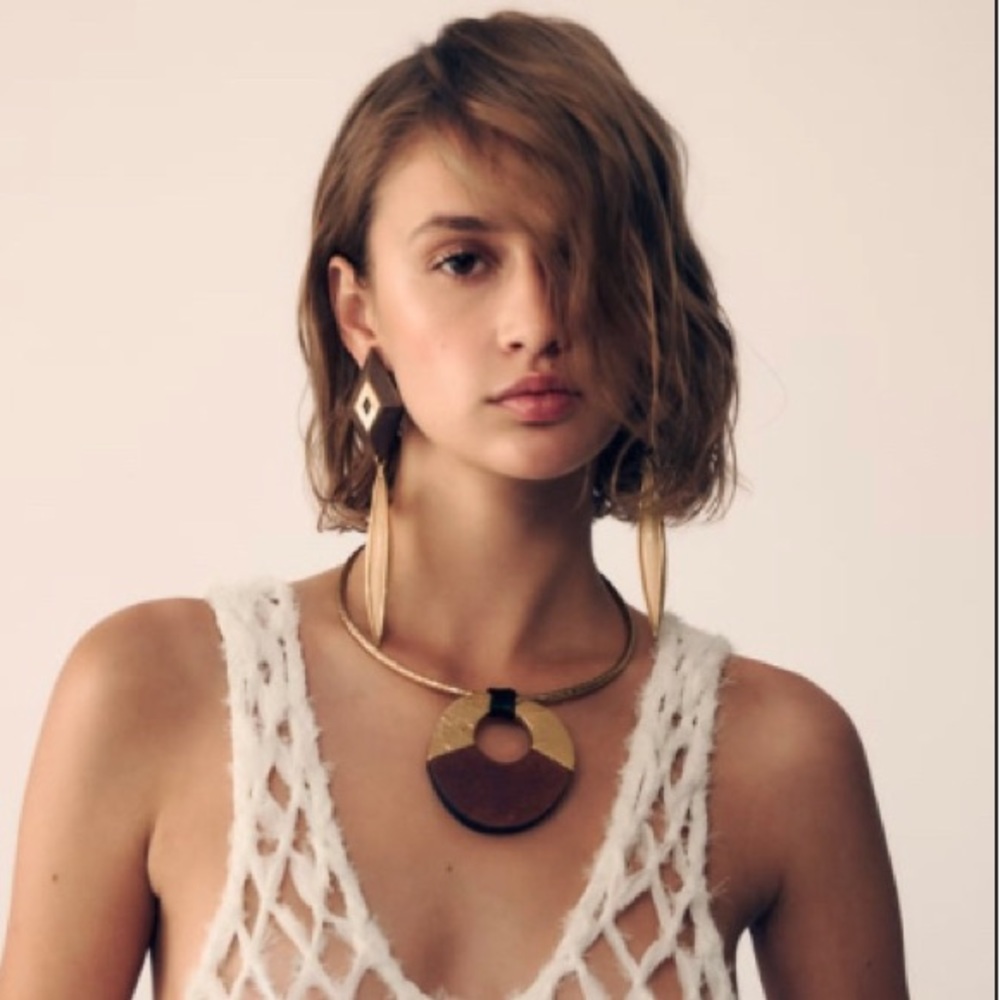 Zara circular wood necklace
